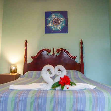 Casa Zen Guesthouse & Yoga Center Playa Santa Teresa  Bagian luar foto