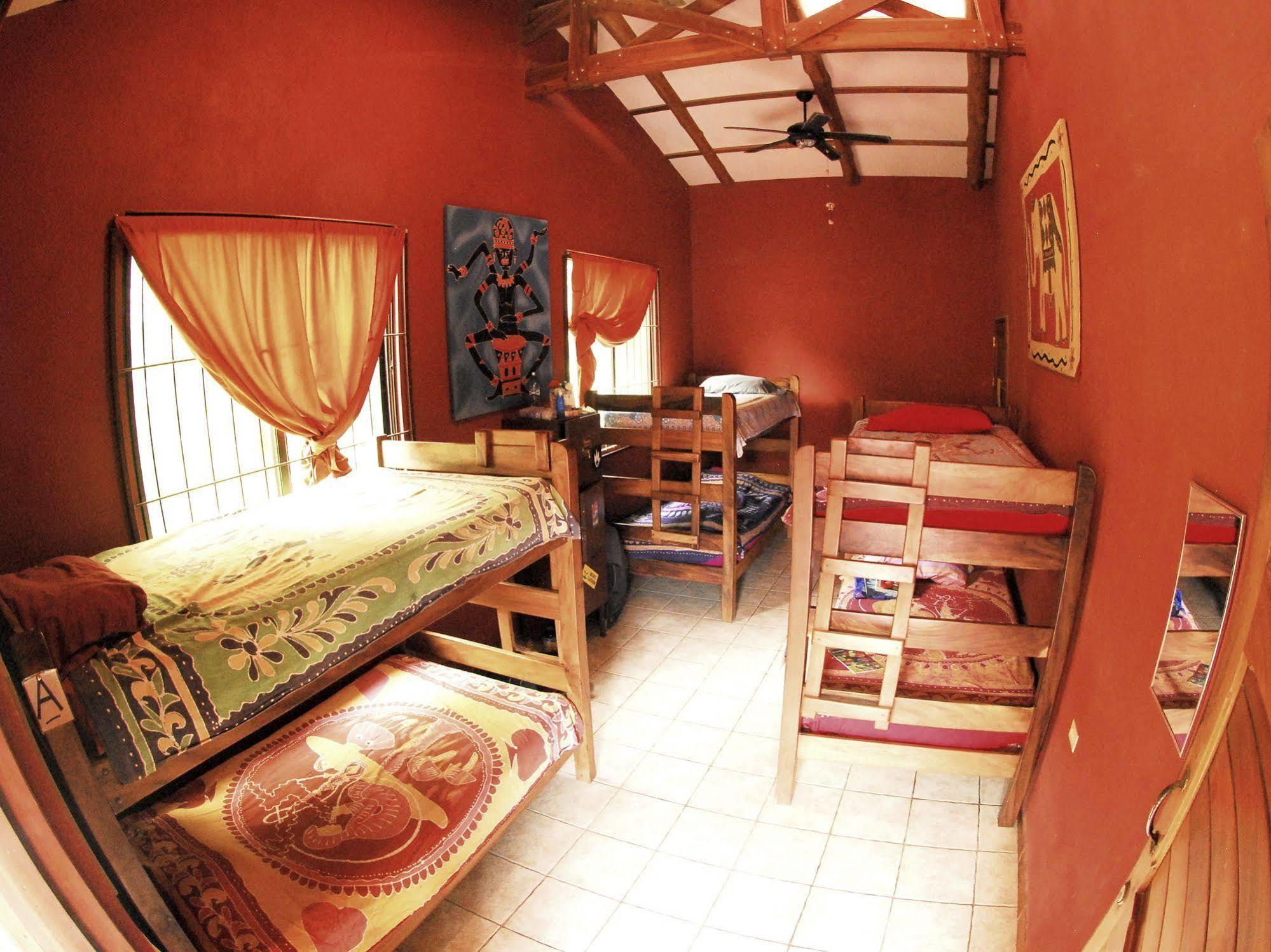 Casa Zen Guesthouse & Yoga Center Playa Santa Teresa  Bagian luar foto