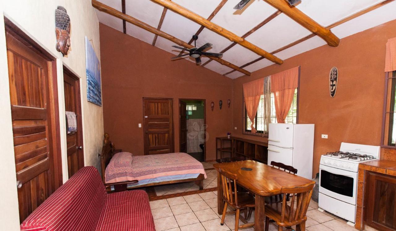 Casa Zen Guesthouse & Yoga Center Playa Santa Teresa  Bagian luar foto