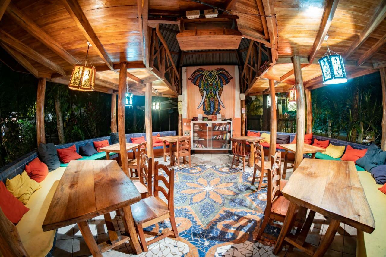 Casa Zen Guesthouse & Yoga Center Playa Santa Teresa  Bagian luar foto
