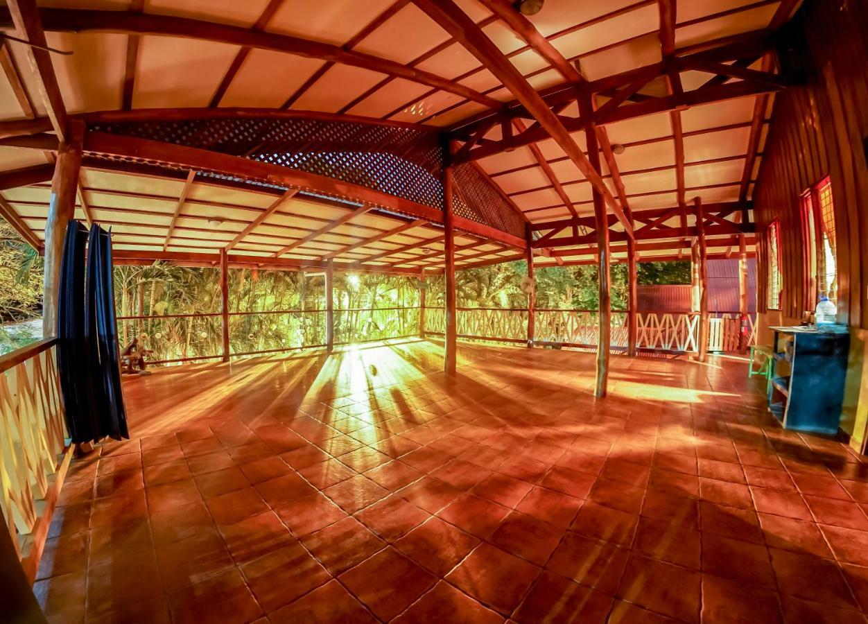 Casa Zen Guesthouse & Yoga Center Playa Santa Teresa  Bagian luar foto